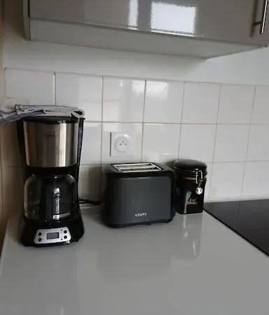 Maison Familiale A 10 Min Du Mont Saint Michel Holiday home Pontorson