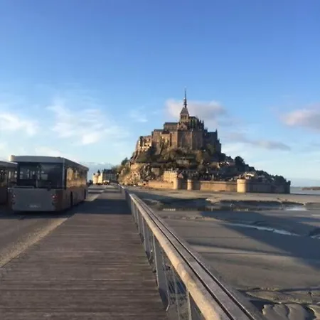Maison Familiale à 10 Min Du Mont Saint Michel