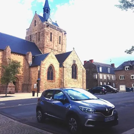 Maison Familiale A 10 Min Du Mont Saint Michel 別荘 *