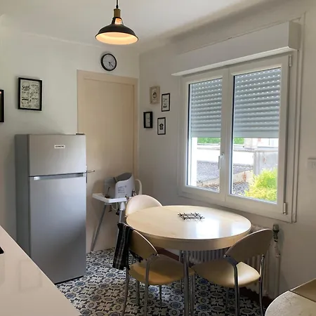 Maison Familiale A 10 Min Du Mont Saint Michel Holiday home Pontorson