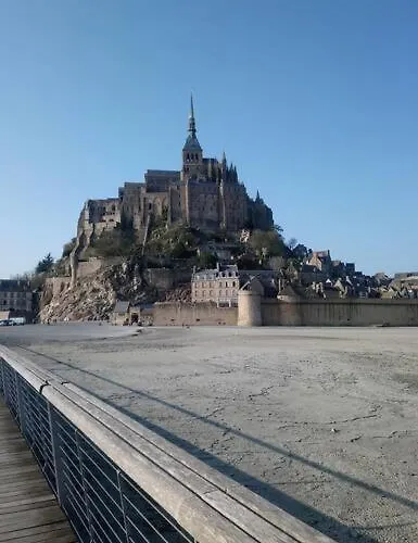 Maison Familiale A 10 Min Du Mont Saint Michel * Pontorson