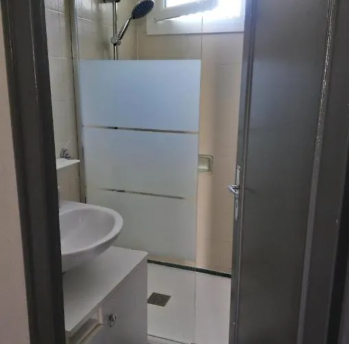 Maison Familiale A 10 Min Du Mont Saint Michel Feriehus *