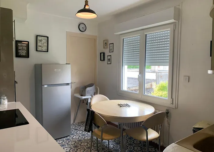 Maison Familiale A 10 Min Du Mont Saint Michel Feriehus Pontorson